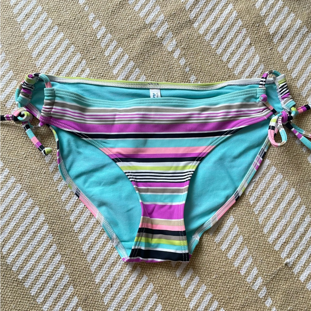 4/$20➡️ La Vie En Rose Multicolor Striped Bikini Bottom Loop Ties – Size Small - Picture 4 of 11